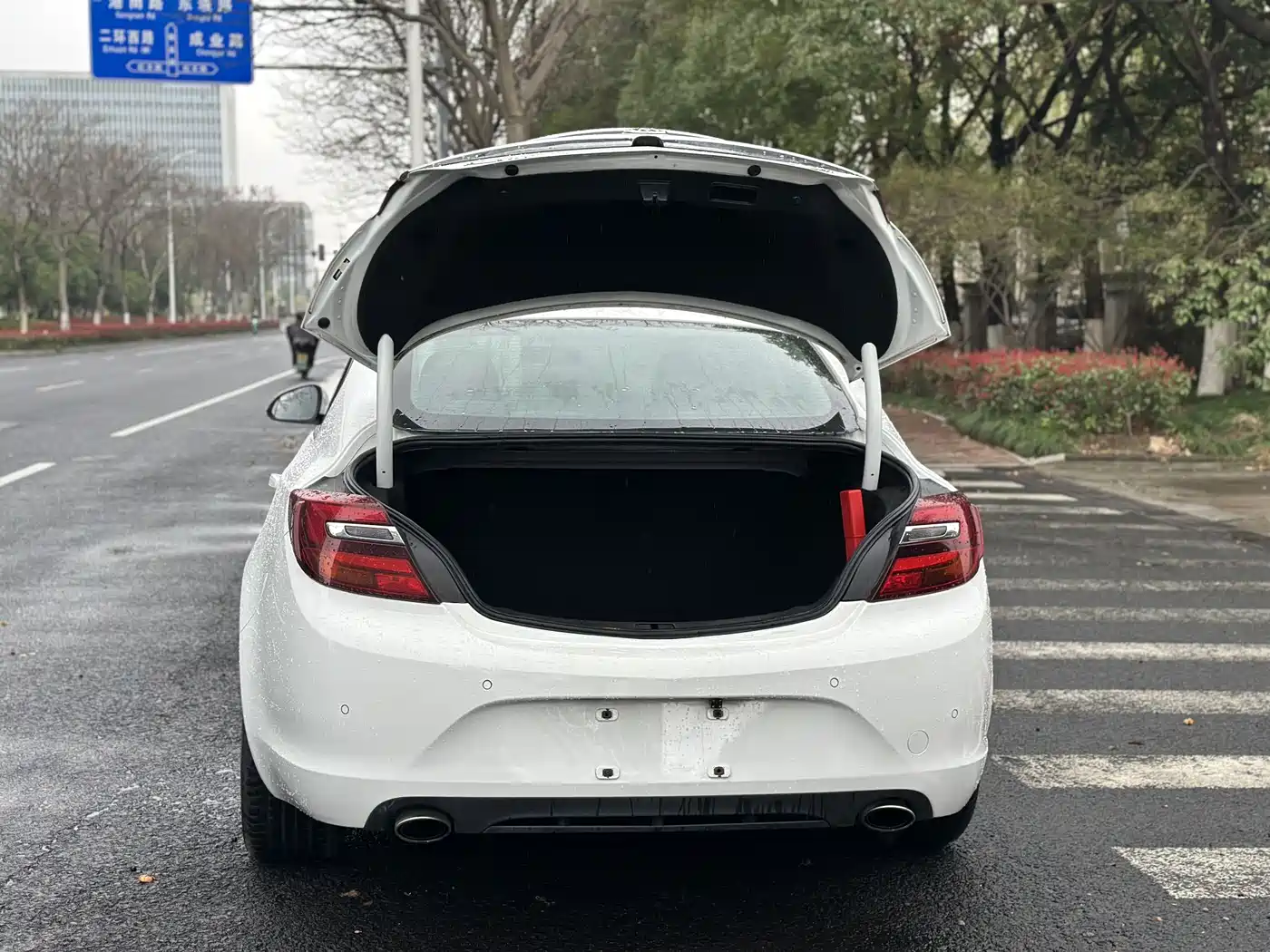 Buick Regal 2015 1.6T Leading Tech Edition фото 7