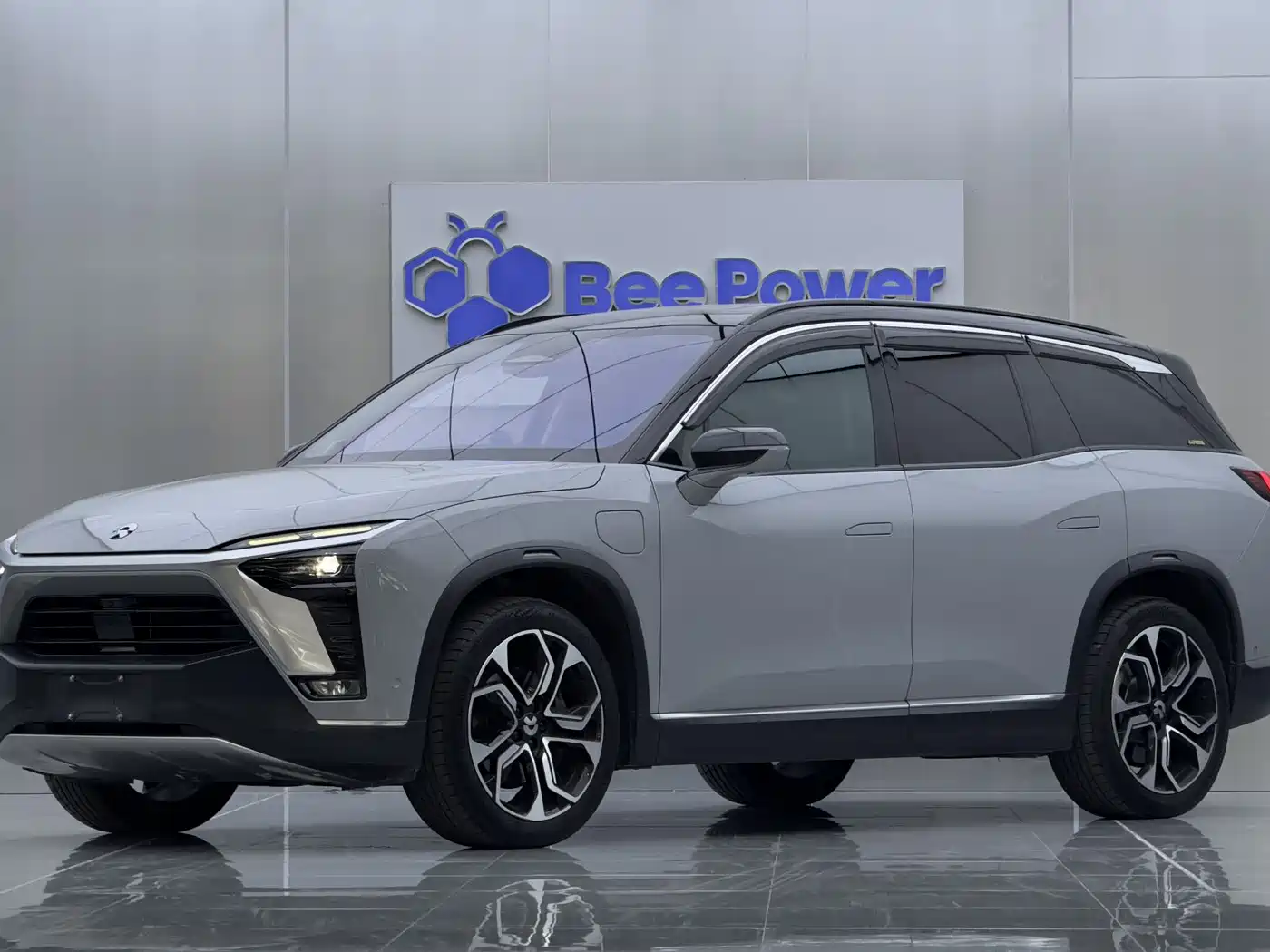 NIO ES8 2020 415KM Signature Edition 6-Seater