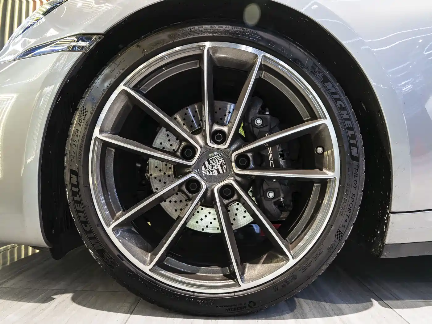 Porsche 911 2023 Targa 4 3.0T фото 12
