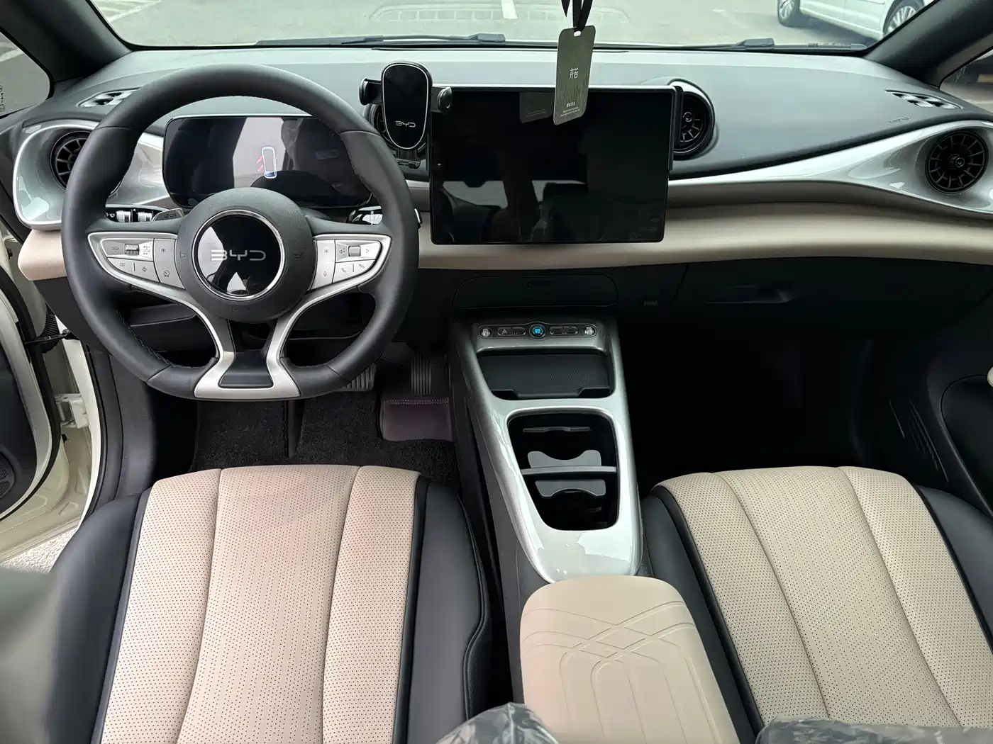 BYD Dolphin 2026 2025 Smart Drive Edition 420km Freedom Version