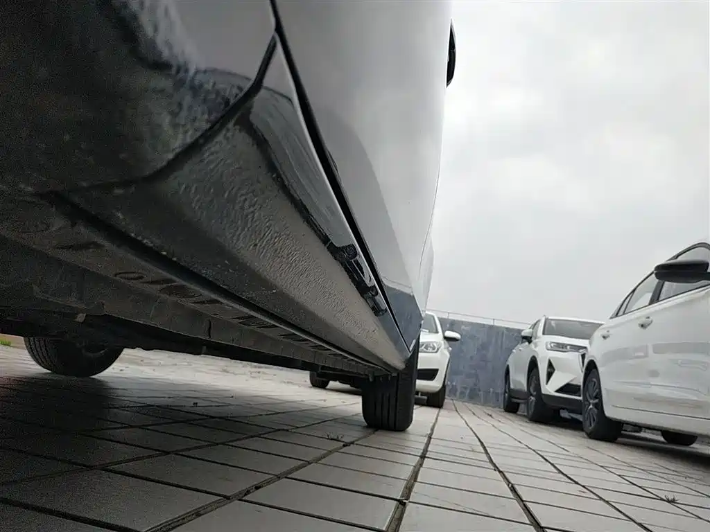 Toyota Corolla 2017 Facelift 1.2T S-CVT GL фото 21