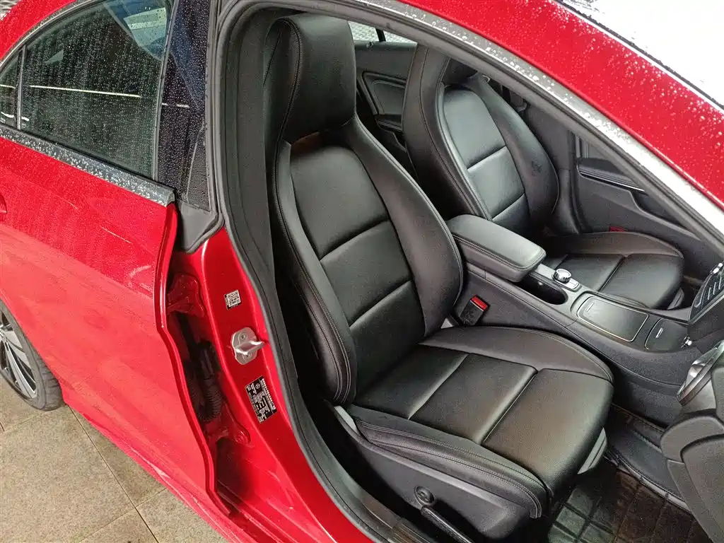 Mercedes-Benz CLA (Import) 2017 Facelift CLA 200 Style фото 20