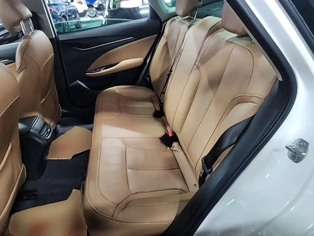 Buick Excelle 2019 18T Automatic Connected Flagship (China V) фото 17