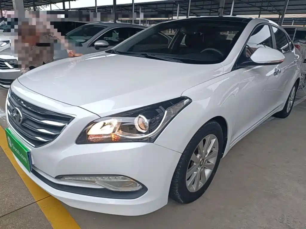Hyundai Mistra 2014 1.8L Auto Smart GLS фото 2