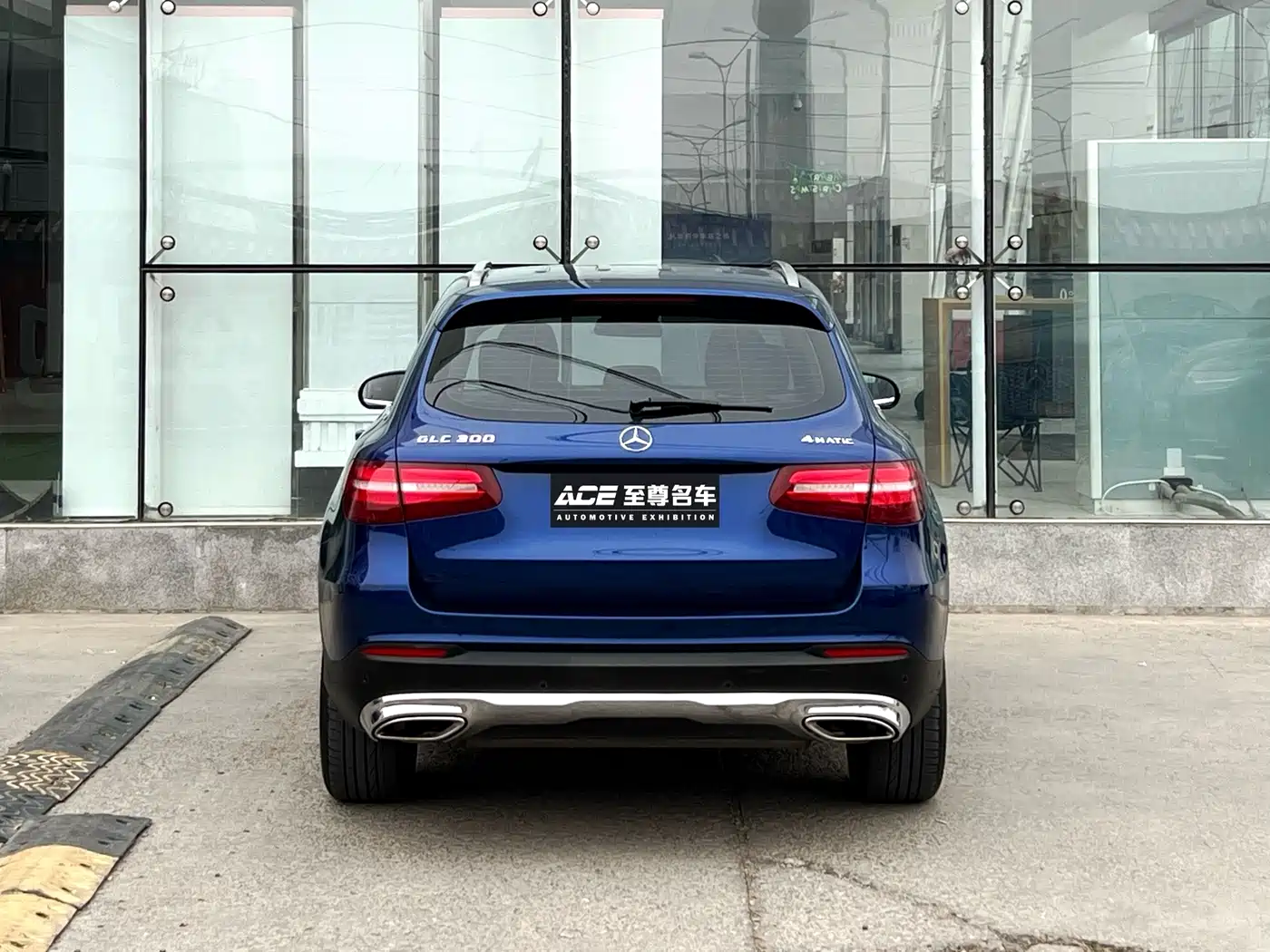 Mercedes-Benz GLC 2016 GLC 300 4MATIC Dynamic фото 5