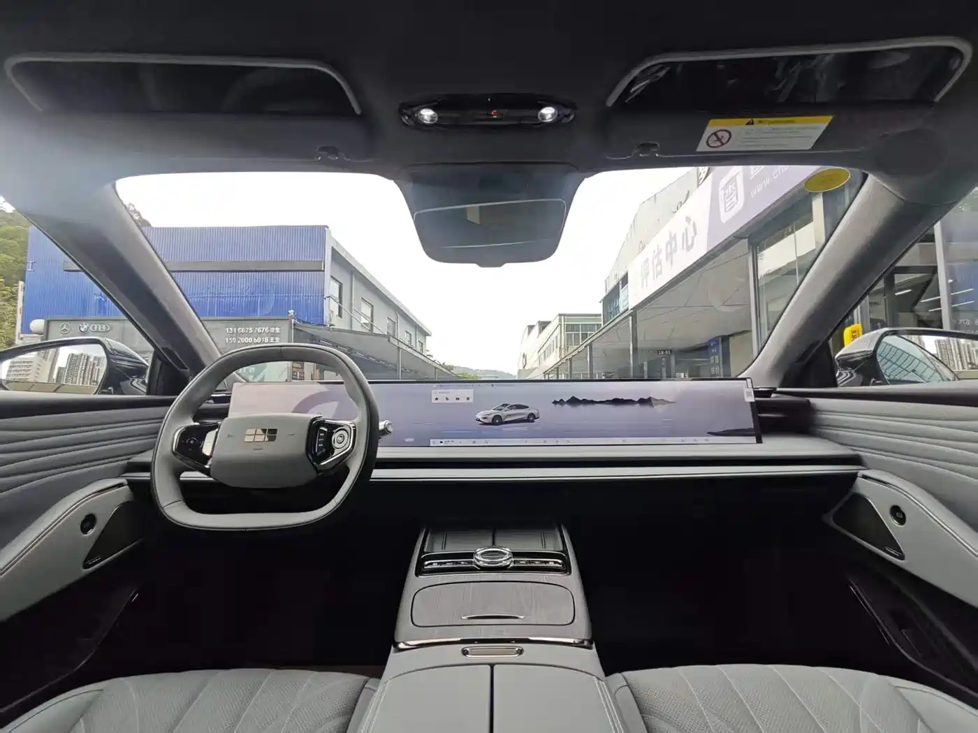 Geely Galaxy Galaxy E8 2025 700km Long Voyage Smart Drive Edition фото 10