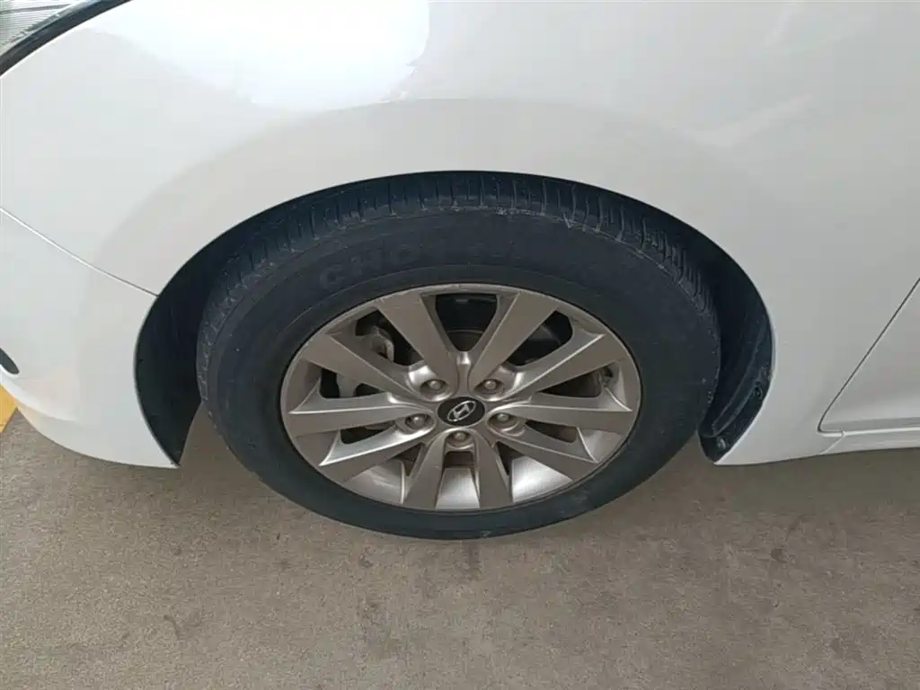 Hyundai Mistra 2014 1.8L Auto Smart GLS фото 23