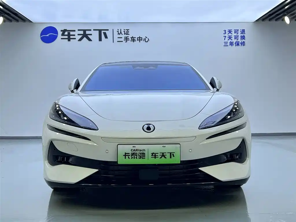 Denza Z9 2024 Model 1100km AWD Max Edition фото 3