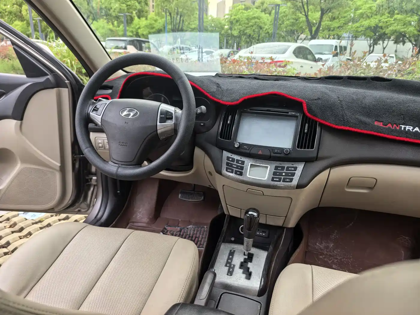 Hyundai Elantra 2011 1.6L Automatic Luxury фото 11