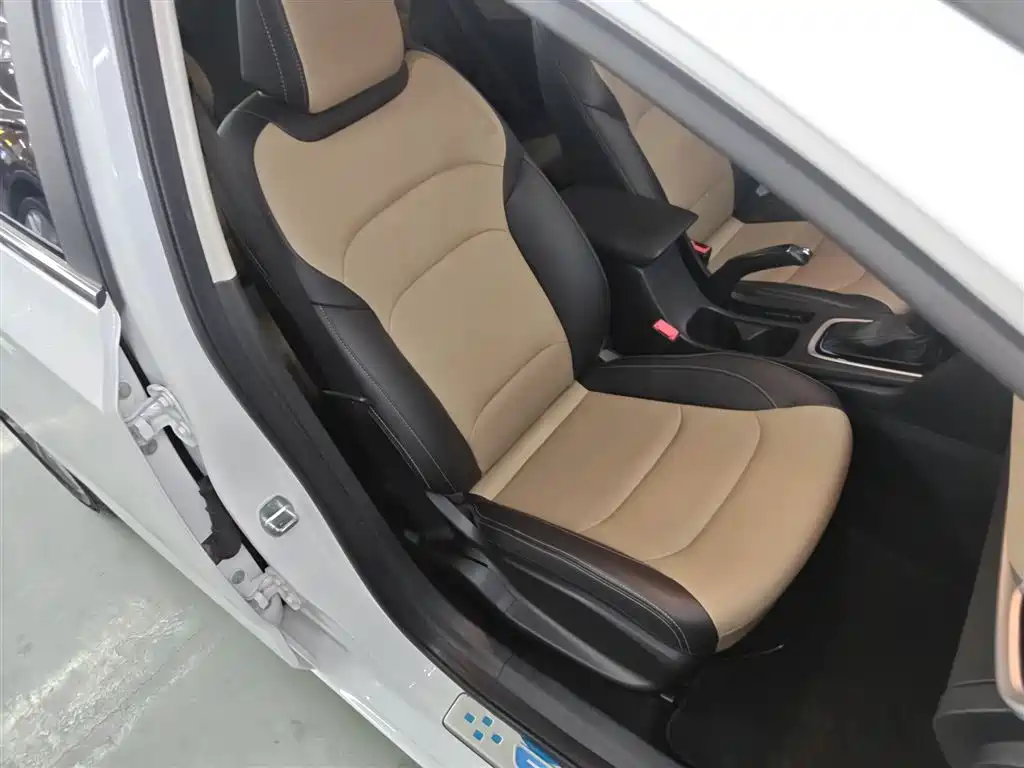 Chevrolet Monza 2020 320 Auto Comfort Edition фото 20