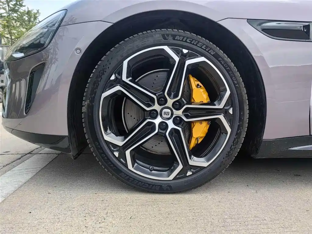 Xiaomi Auto Xiaomi SU7 2024 RWD Ultra Long Range Advanced Smart Driving Pro Edition фото 22