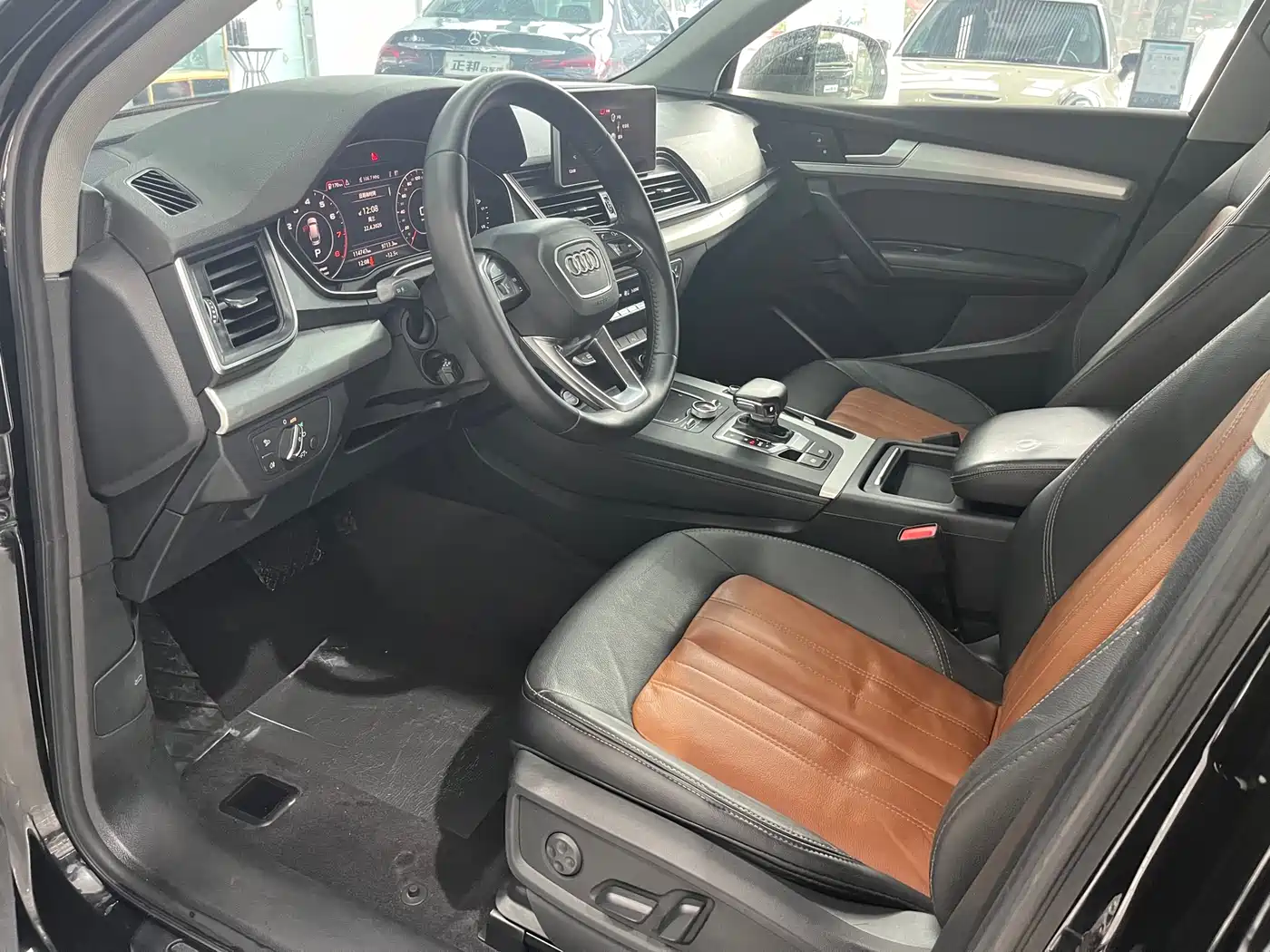 Audi Q5L 2020 40 TFSI Prestige Fashion фото 6