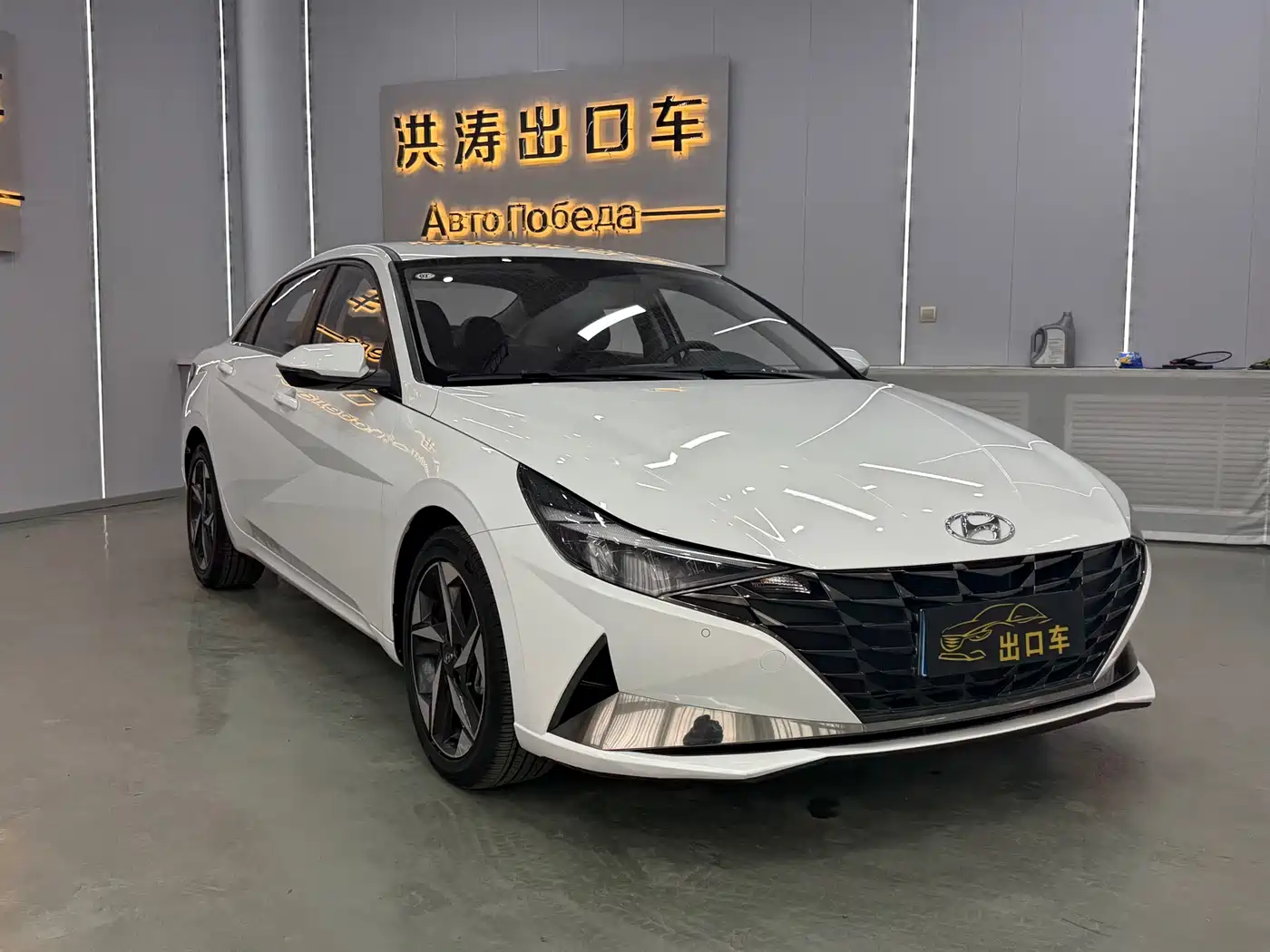 Hyundai Elantra 2021 1.5L CVT GLX Elite Edition фото 2