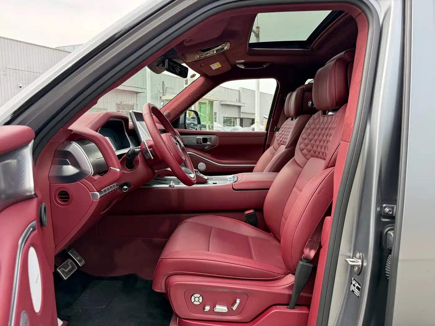 TANK TANK 700 NEW ENERGY