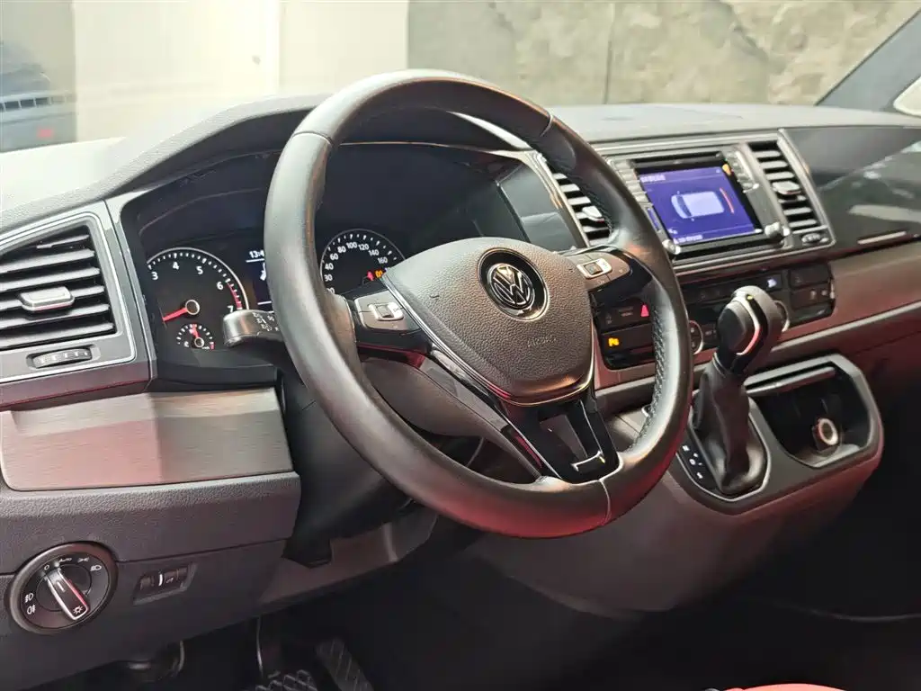Volkswagen Caravelle 2019 2.0TSI 4WD Comfort 7-seater фото 7