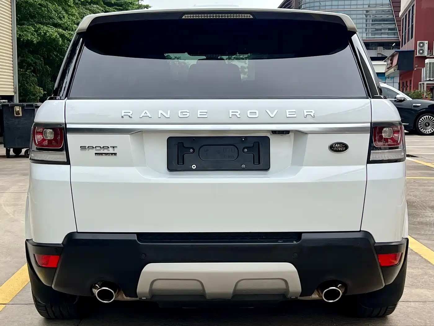 Land Rover Range Rover Sport 2016 Model 3.0 SC V6 HSE фото 4