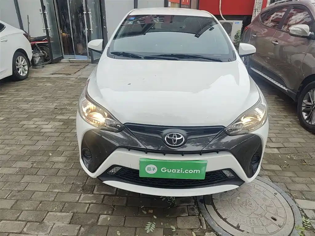 Toyota YARiS L Zhi Xuan 2019 1.5E CVT MeiDong Edition China VI фото 3