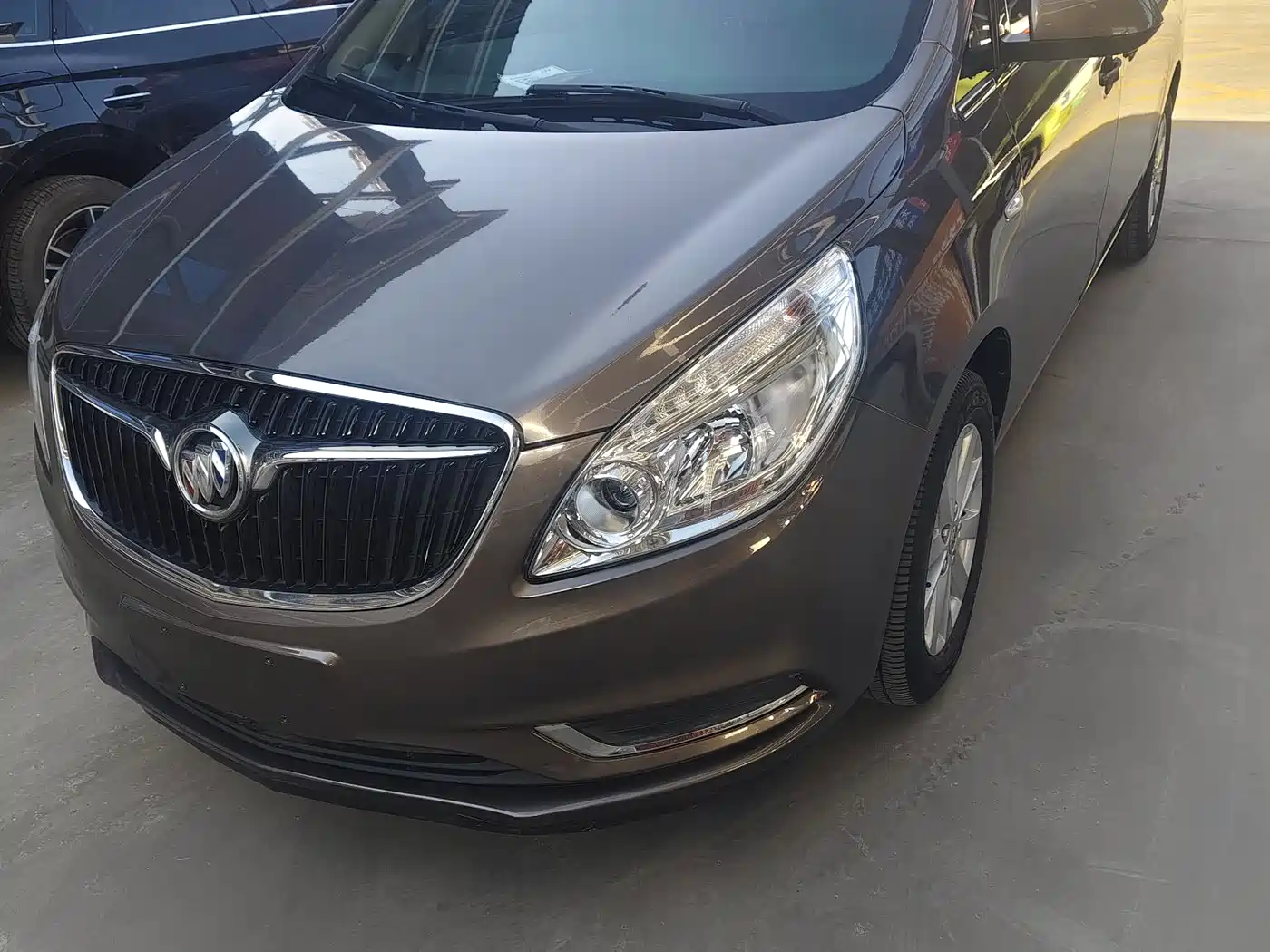 Buick GL8 2017 25S Comfort China V фото 3