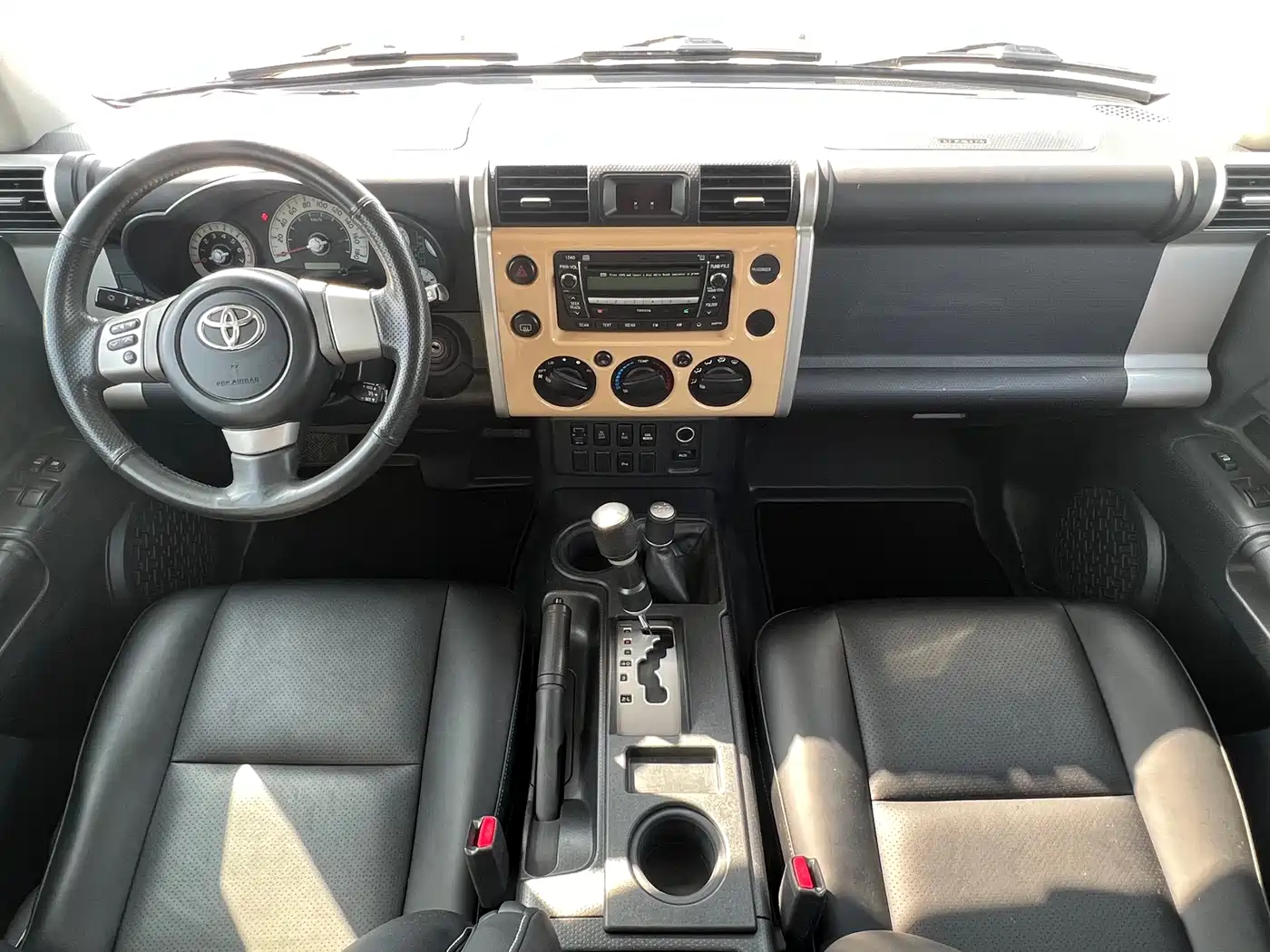 Toyota FJ Cruiser 2007 4.0L фото 18