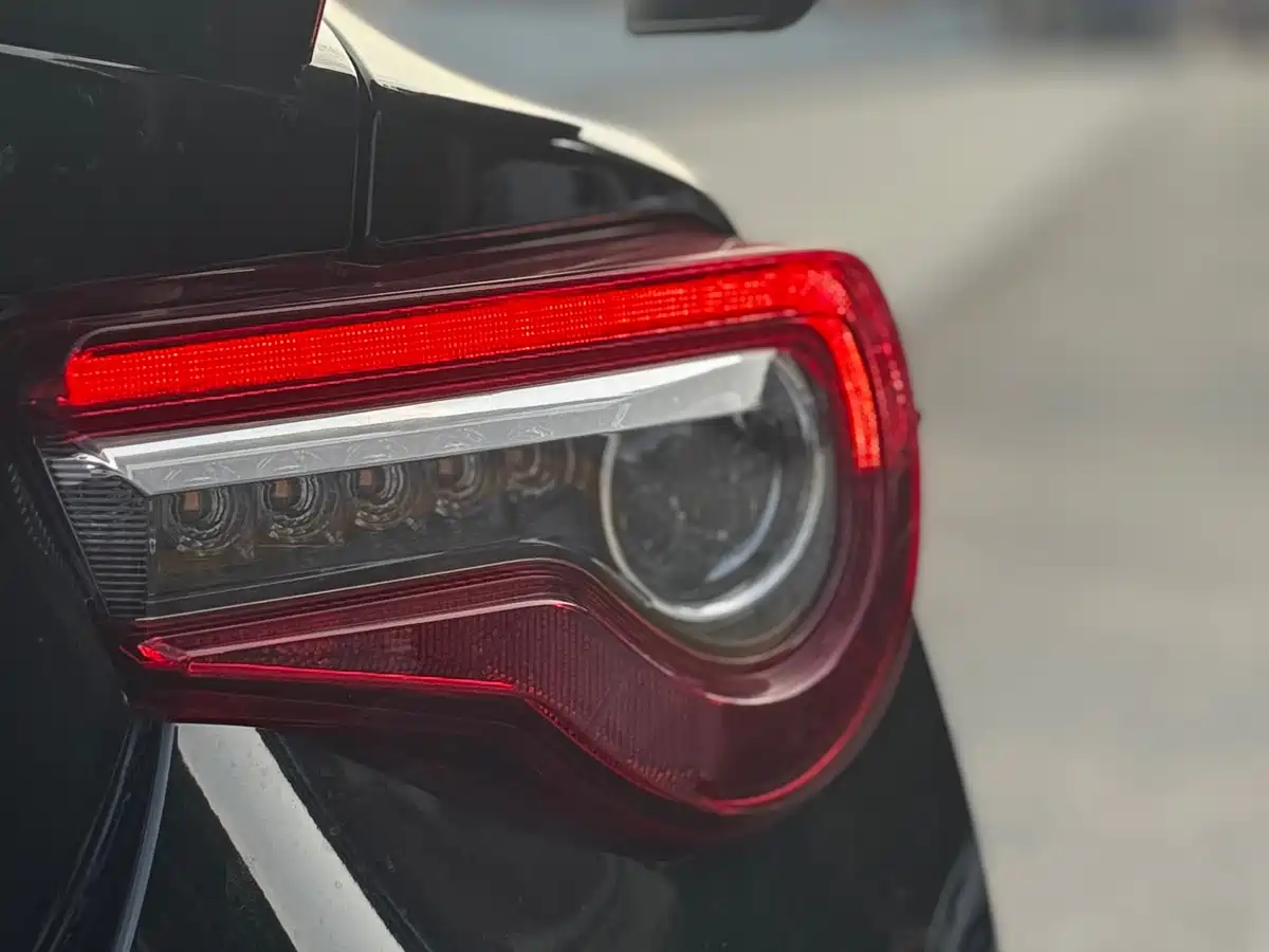 Subaru BRZ 2019 2020 2.0L Manual type-RS