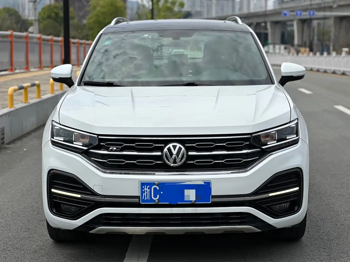 Volkswagen Tayron 2019 380TSI 4WD R-Line China VI фото 2