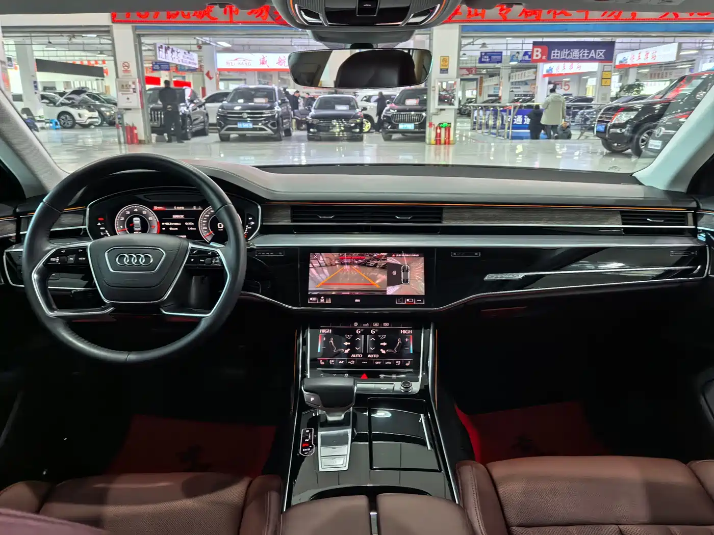 Audi A8 2019 Facelift Plus A8L 55 TFSI quattro Luxury фото 5