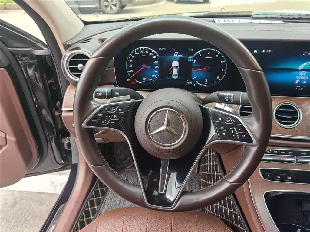 Mercedes-Benz E-Class 2023 E 300 L Fashion фото 7