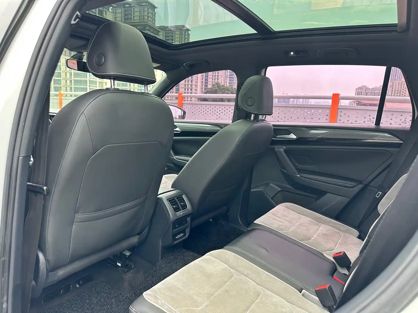 Volkswagen Tayron 2019 380TSI 4WD R-Line China VI фото 7