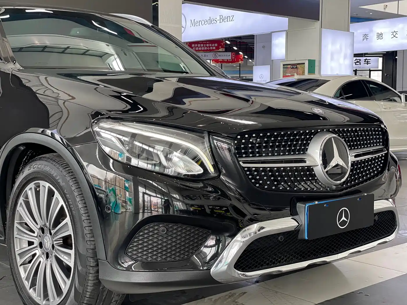 Mercedes-Benz GLC 2016 GLC 260 4MATIC Dynamic фото 4