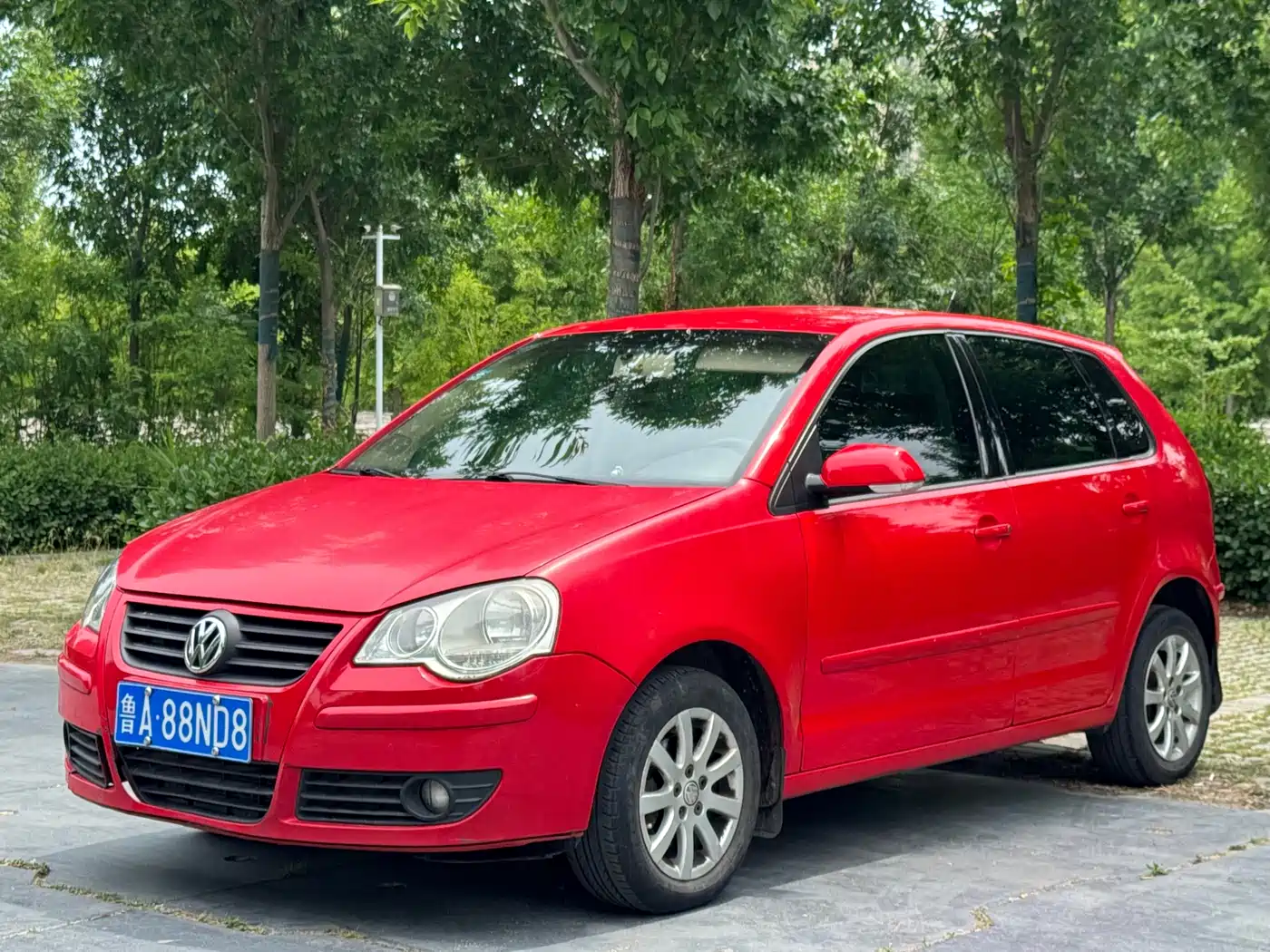 Volkswagen Polo 2011 1.4L Automatic Cool Edition