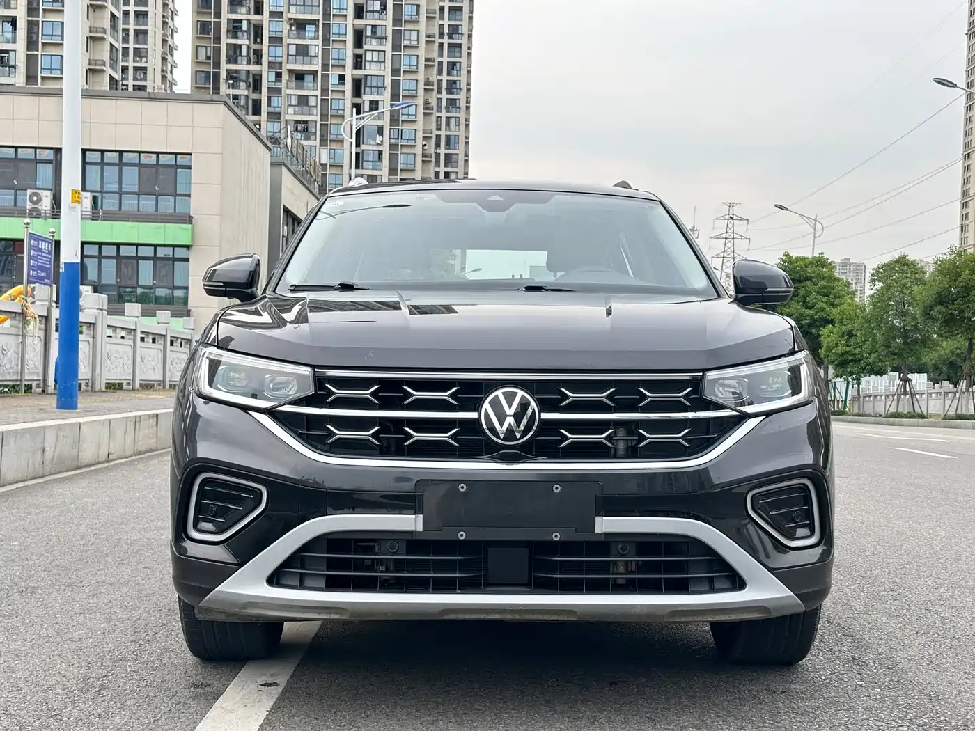 Volkswagen Tayron 2023 330TSI 2WD Luxury Plus Advanced Edition фото 2
