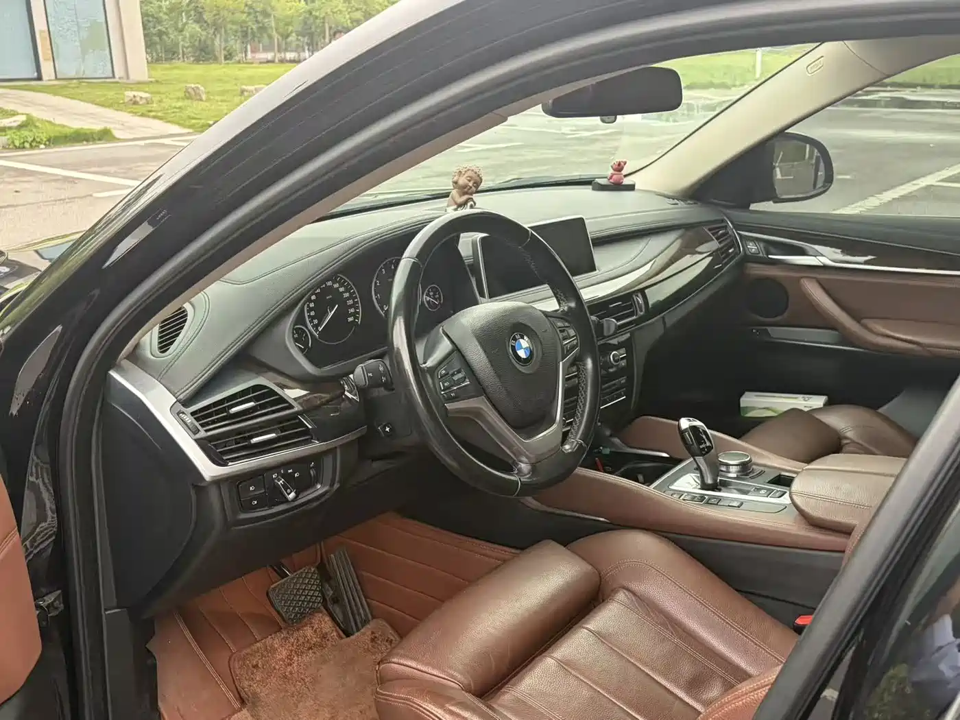 BMW X6 2017 xDrive28i фото 10