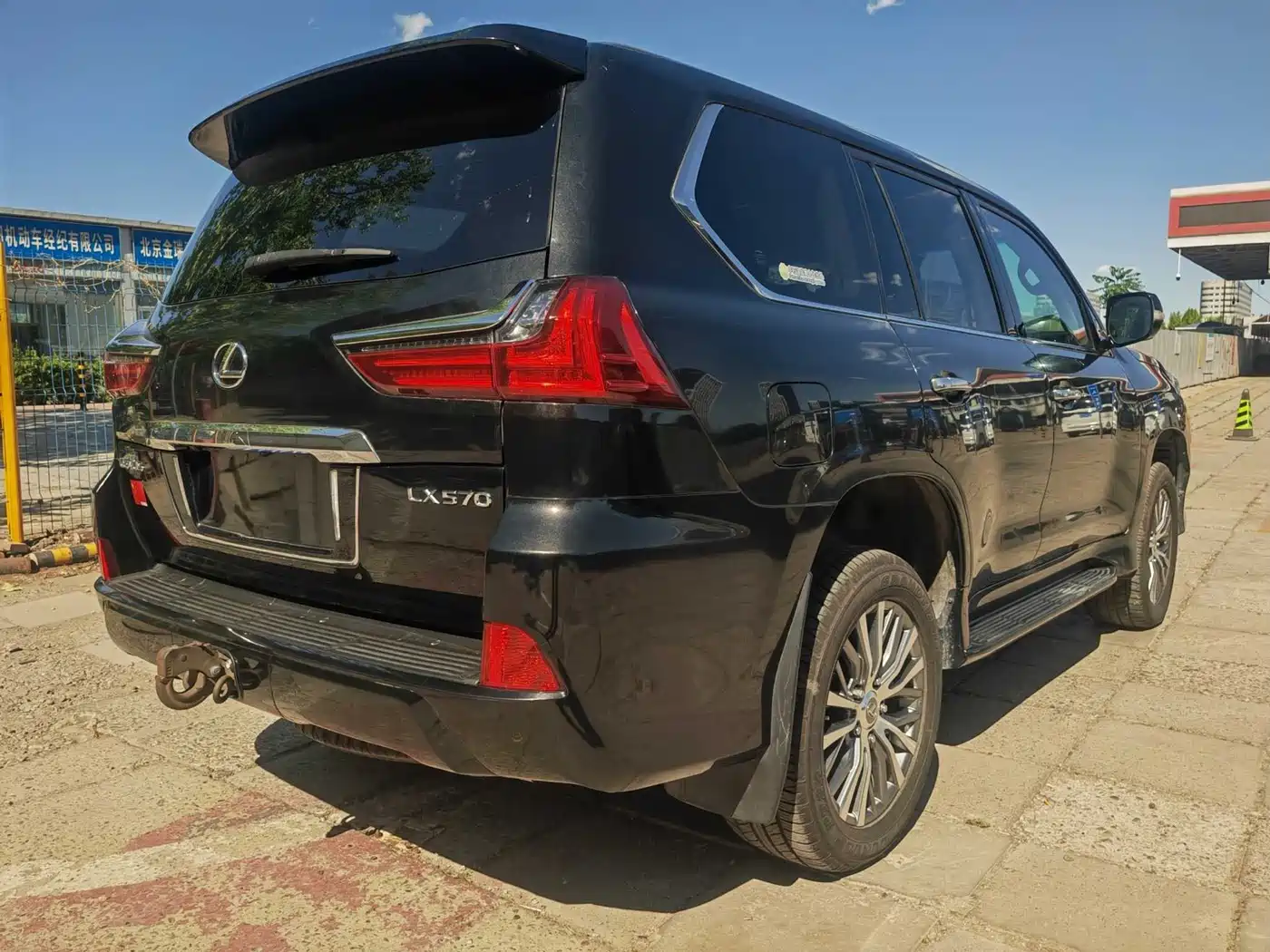 Lexus LX 2017 570 Dynamic Luxury фото 10