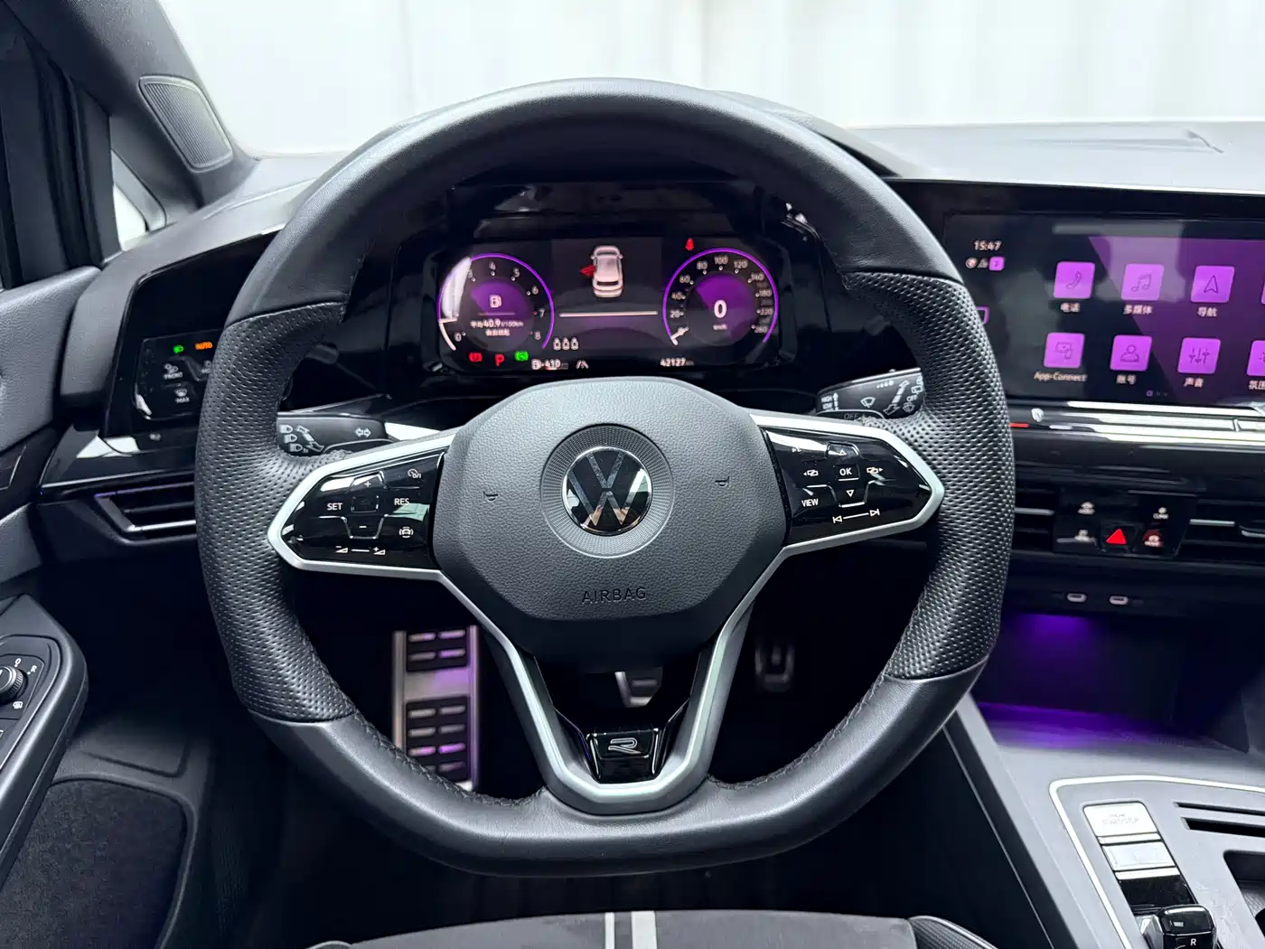 Volkswagen Golf 2023 280TSI DSG R-Line Lite фото 7
