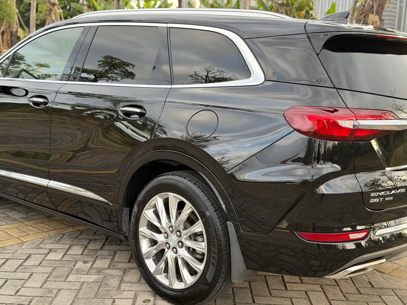 Buick Enclave 2020 28T 4WD Flagship Model фото 10