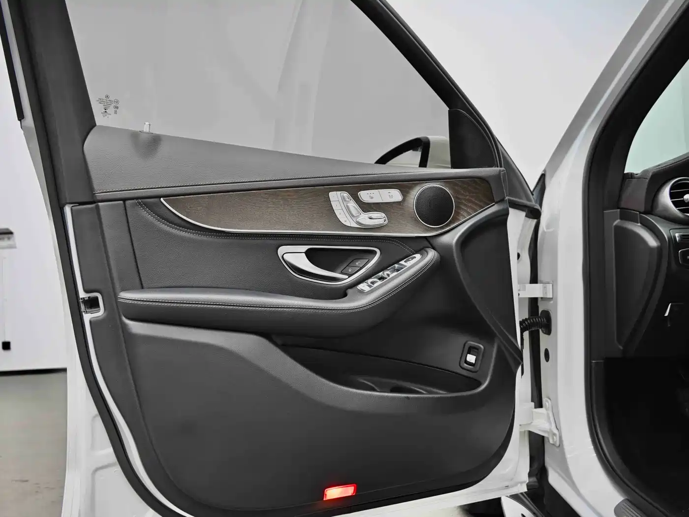 Mercedes-Benz GLC 2020 GLC 300 L 4MATIC Dynamic фото 23