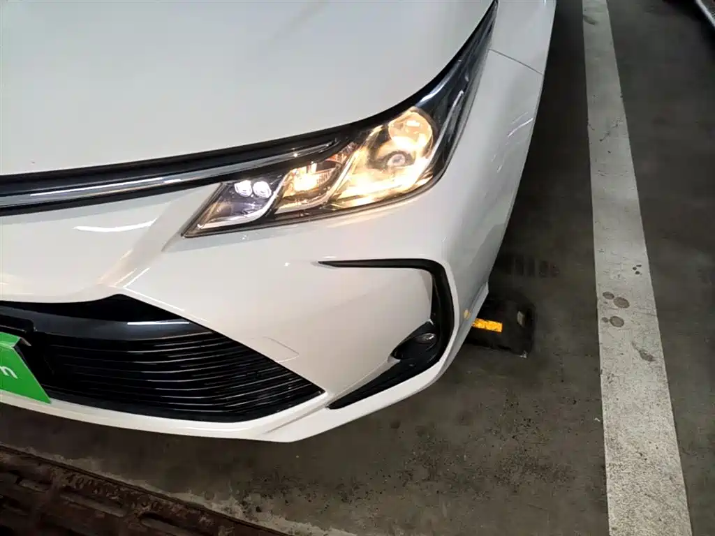 Toyota Corolla 2021 1.2T S-CVT Elite PLUS Edition фото 24