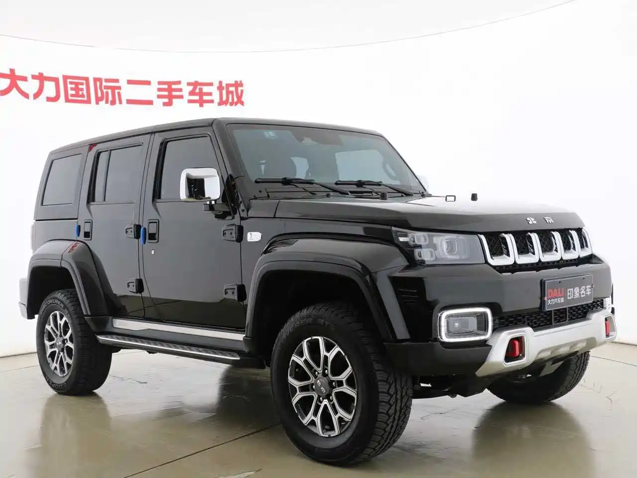 BAIC ORV Beijing Offroad BJ40 2023 2.0T Auto 4WD Urban Hunter Knight Edition фото 3
