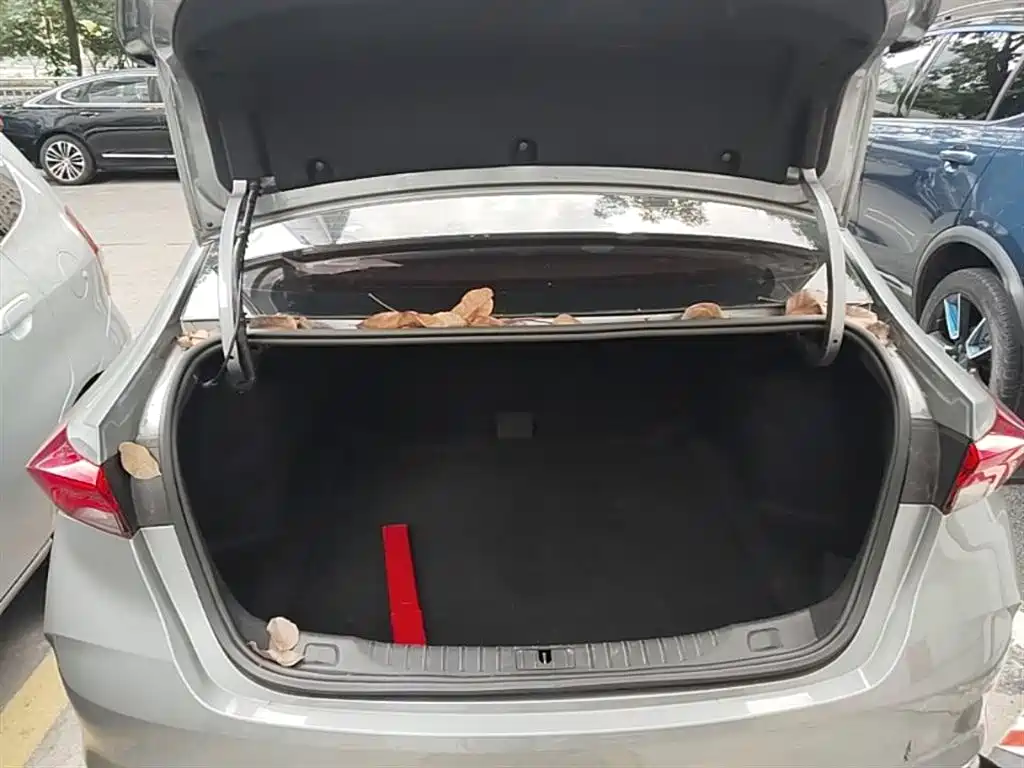 Buick Verano 2023 Pro Joy Edition фото 19