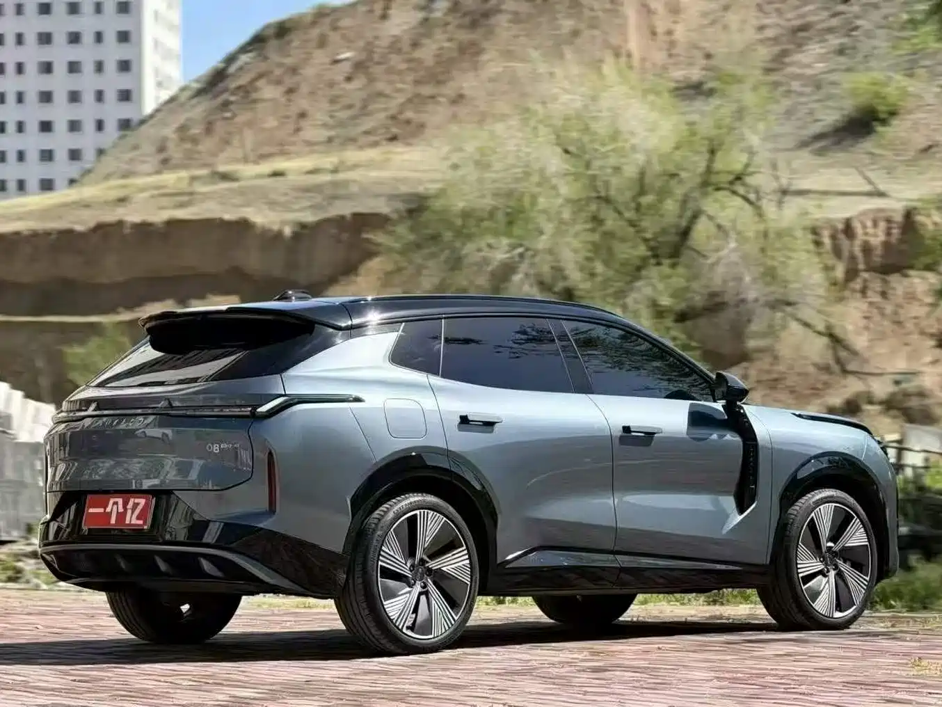 Lynk & Co 08 EM-P 2025 245km Ultra Long Range Halo фото 6