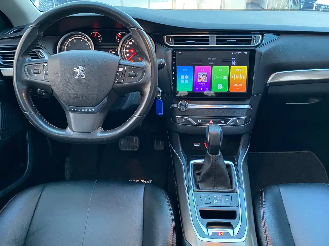 Peugeot 408 2014 1.8L Automatic Luxury Edition фото 5