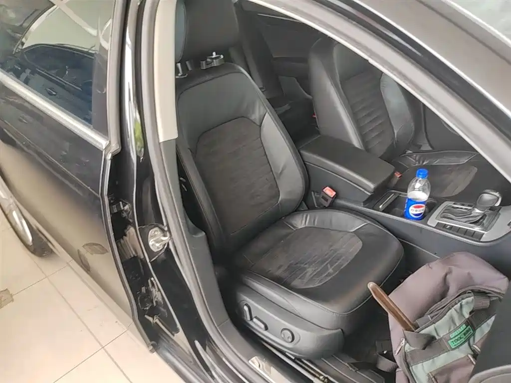 Volkswagen Magotan 2016 1.8TSI Smart Luxury фото 25