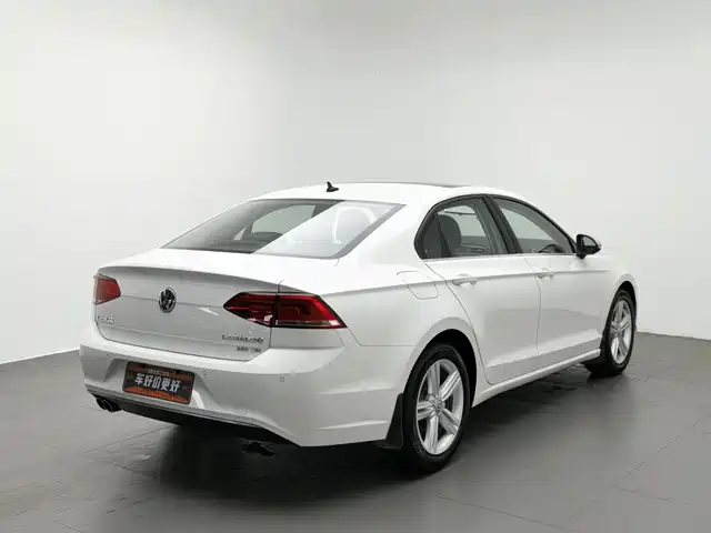 Volkswagen Lamando 2018 280TSI DSG Comfort Edition — фото 2
