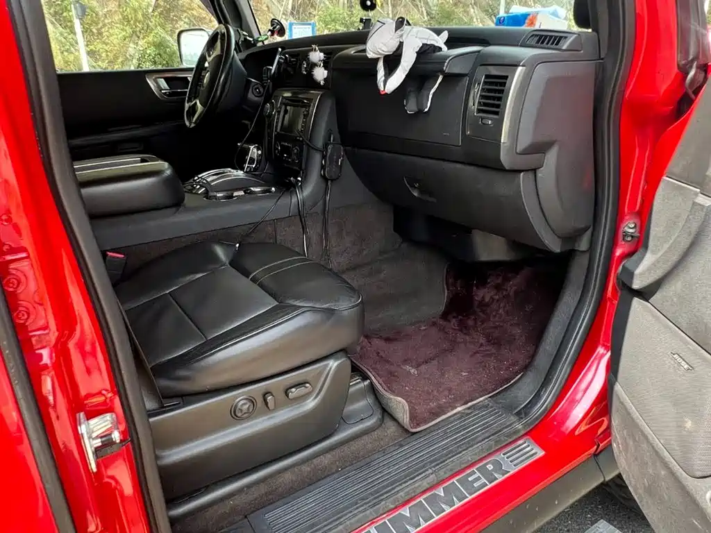 Hummer H2 2013 2008 Model 6.2 AT