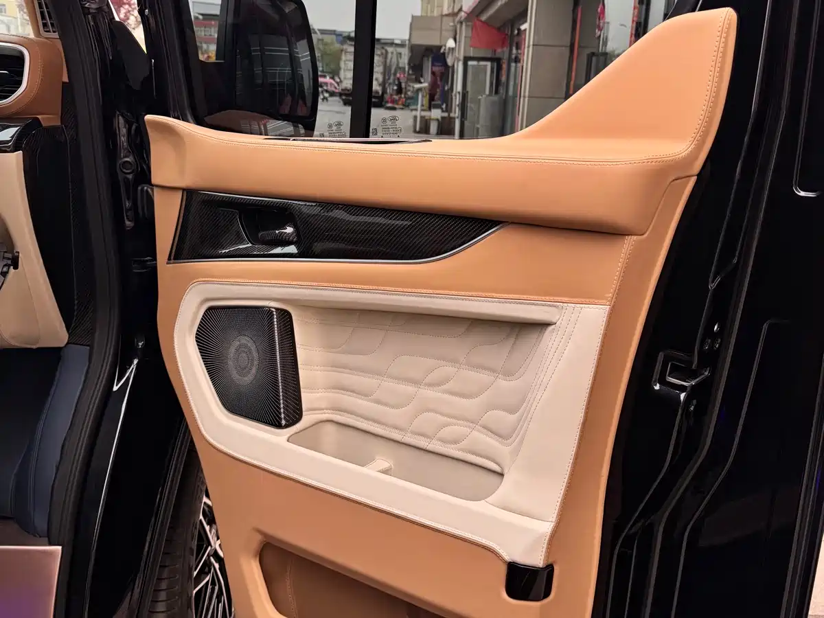 Ford Transit 2023 Model 2.0T Petrol Automatic Multi-purpose Commercial Vehicle Medium Wheelbase Medium Roof 5/6 Seater фото 7