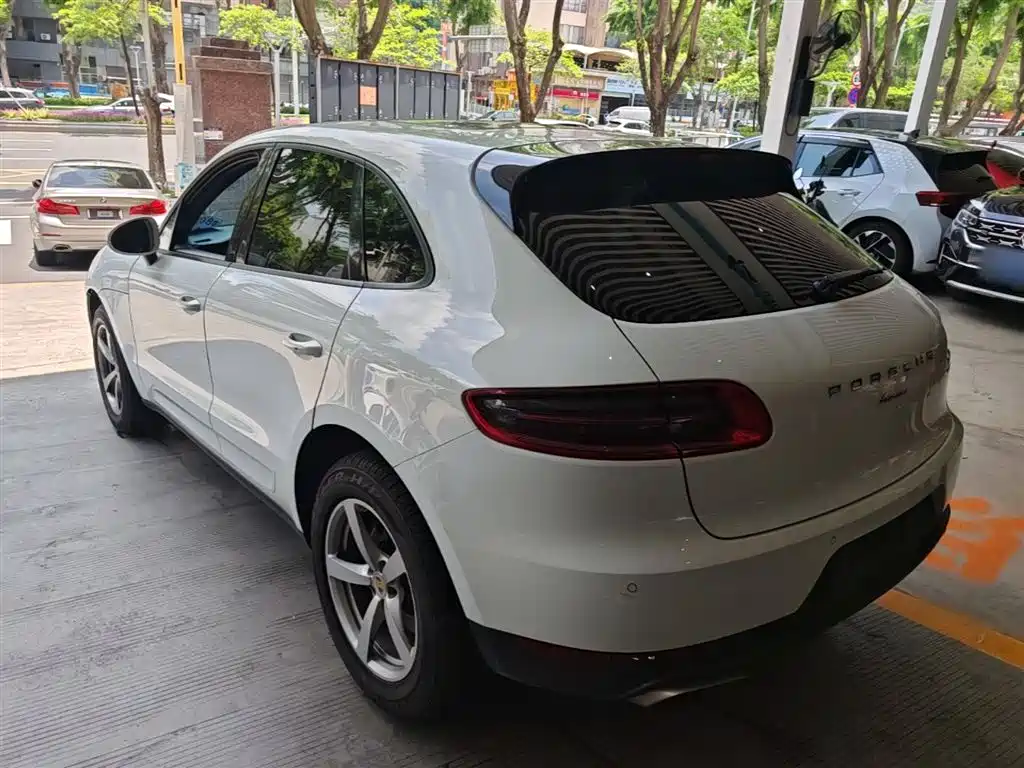Porsche Macan 2017 Macan 2.0T фото 5