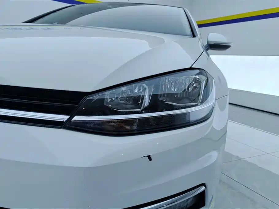 Volkswagen Golf 2019 1.6L Auto Comfort (China V) фото 5