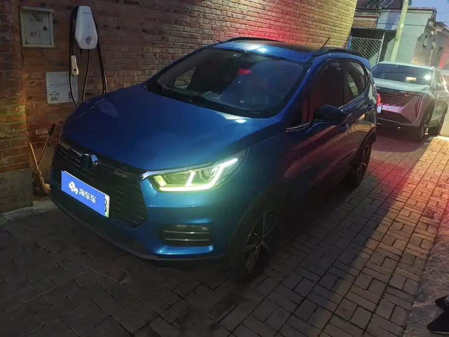 BYD Yuan New Energy 2018 2018 EV360 Smart Connected Cool Edition