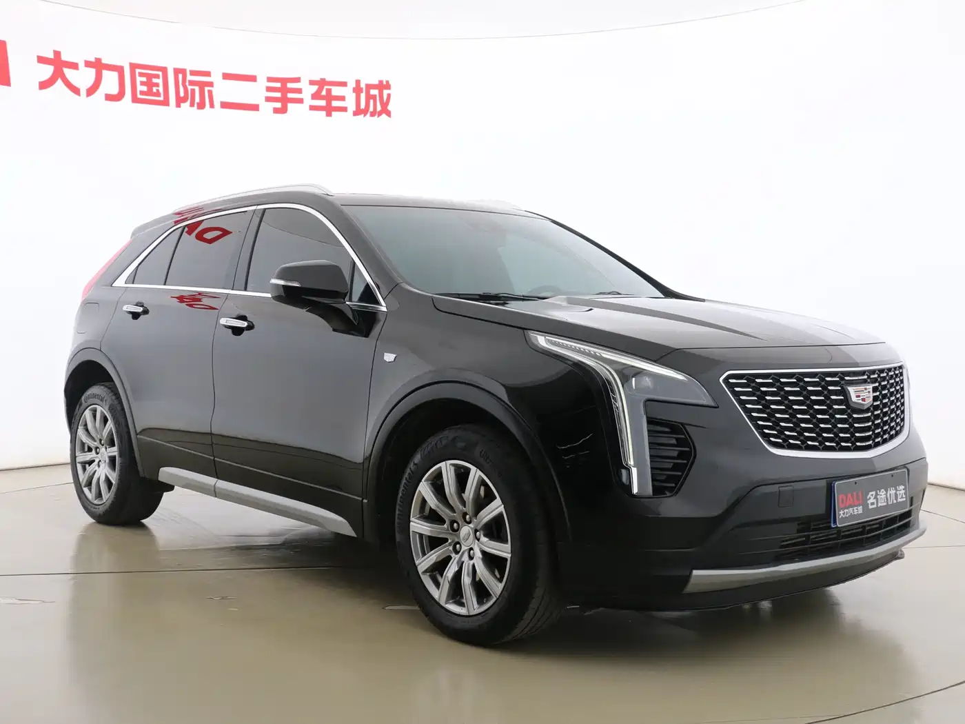 CADILLAC XT4