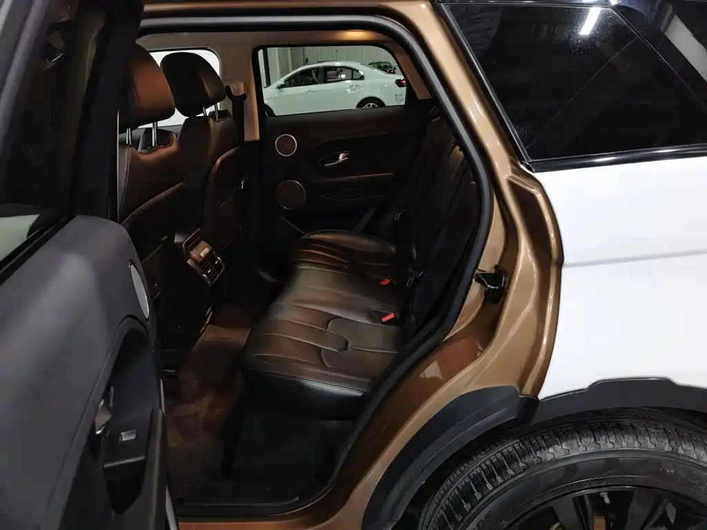 Land Rover Range Rover Evoque 2015 2015 2.0T 5-Door Intelligent Edition